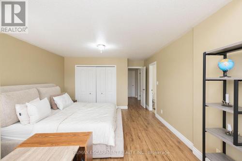 73 Appleblossom Drive, Hamilton, ON 
