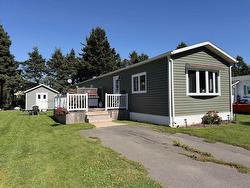 89 Evergreen Drive  Summerside, PE C1N 4H8