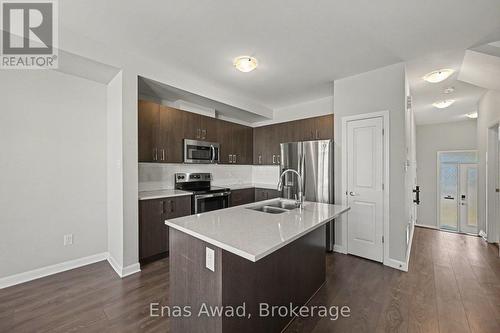 99 NATARE PLACE , Ottawa, Ontario K2T 0P3 5