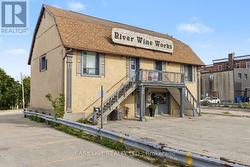 10 YORK STREET N Kawartha Lakes, ON K9V 3Z6