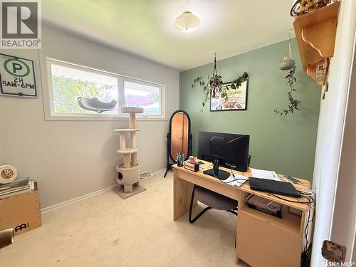 212 Ash Drive, Weyburn, SK 
