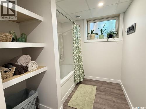 212 Ash Drive, Weyburn, SK 
