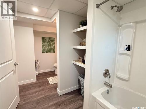 212 Ash Drive, Weyburn, SK 