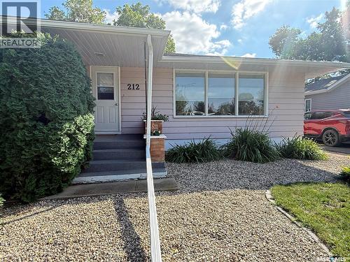 212 Ash Drive, Weyburn, SK 