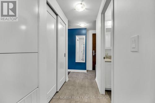 2001 - 805 CARLING AVENUE , Ottawa, Ontario K1S 5W9 3