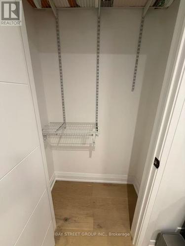 ROOM - 25 JEREMY DRIVE , Markham, Ontario L3R 2K7 4