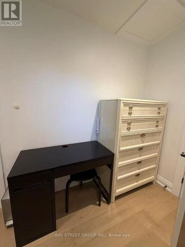 ROOM - 25 JEREMY DRIVE , Markham, Ontario L3R 2K7 5