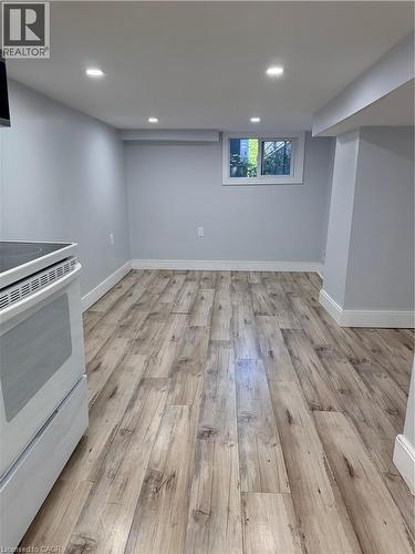 411 PALING Avenue Unit# LOWER , Hamilton, Ontario L8H 5K3 3