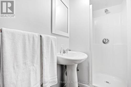 455 Kintyre Private, Ottawa, ON 