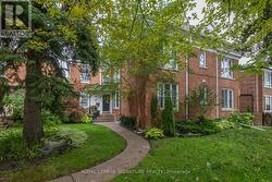 1 - 6 MARKDALE AVENUE Toronto, ON M6C 1S9