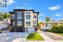 417 37 Avenue NW  Calgary, AB T2K 0C6