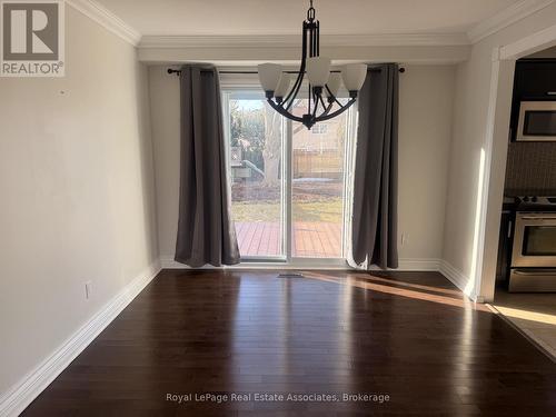 18 FAGAN DRIVE , Halton Hills, Ontario L7G 4P3 5
