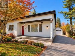 288 RIVER ROAD E  Wasaga Beach, ON L9Z 2L7
