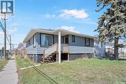 978 Lindsay STREET Regina, SK S4N 3A6