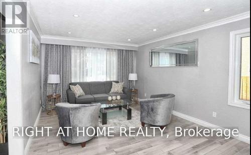 (MAIN) - 9 AVELINE CRESCENT , Toronto, Ontario M1H 2P4 4