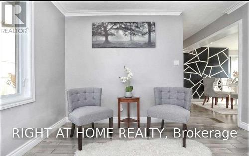 (MAIN) - 9 AVELINE CRESCENT , Toronto, Ontario M1H 2P4 5