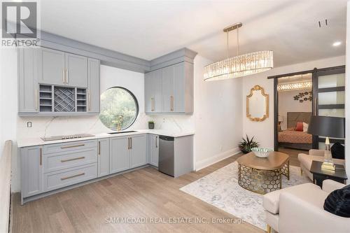1540 Mississauga Road, Mississauga, ON 