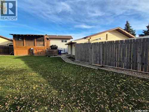 221 Bean Crescent, Weyburn, SK 