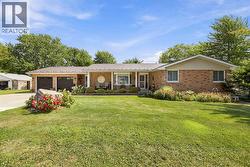 416 HOLLAND STREET Petrolia, ON N0N 1R0