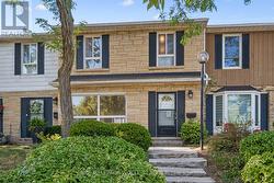 107 - 5475 LAKESHORE ROAD  Burlington, ON L7L 1E1