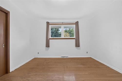 22 St Pierre St, Winnipeg, MB 