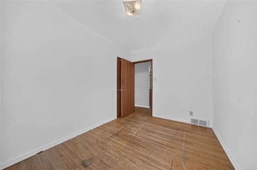 22 St Pierre St, Winnipeg, MB 
