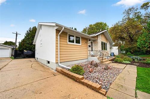 22 St Pierre St, Winnipeg, MB 