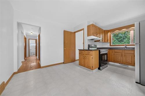 22 St Pierre St, Winnipeg, MB 