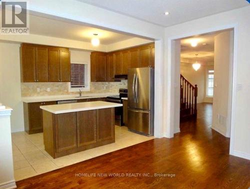 92 BETONY DRIVE , Richmond Hill, Ontario L4E 0P5 5