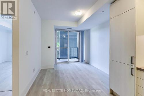 304 - 2450 BLOOR STREET W , Toronto, Ontario M6S 0A9 5