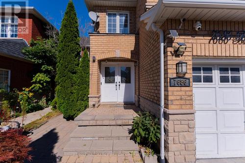 7686 Black Walnut Trail, Mississauga, ON 