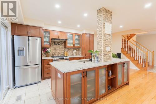 7686 Black Walnut Trail, Mississauga, ON 