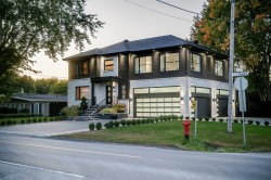 136 Ch. St-André  Saint-Jean-Sur-Richelieu, QC J2W 0K6