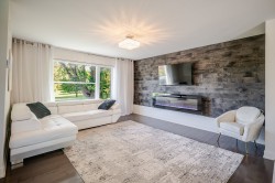 Salon - 