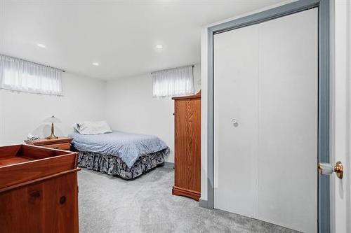 974 Manhattan Ave, Winnipeg, MB 