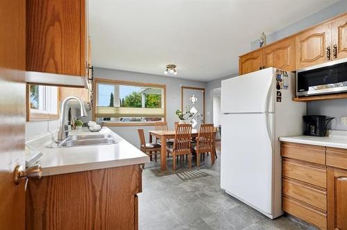 974 Manhattan Ave, Winnipeg, MB 