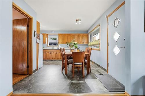 974 Manhattan Ave, Winnipeg, MB 