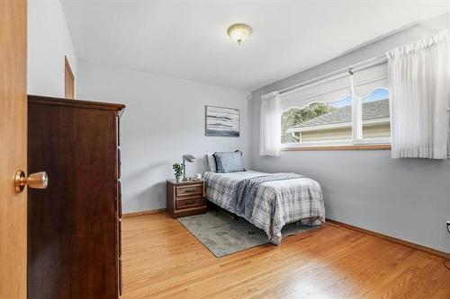 974 Manhattan Ave, Winnipeg, MB 