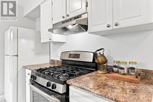 32 COURTICE CRESCENT , Collingwood, Ontario L9Y 4G1 5