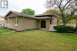 46 TRELAWN PARKWAY  Welland (N. Welland), ON L3C 1W5