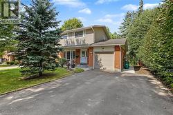 111 MACGREGOR Crescent  Waterloo, ON N2J 3X1