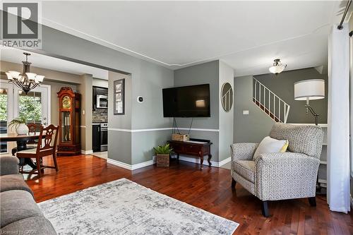 111 Macgregor Crescent, Waterloo, ON 