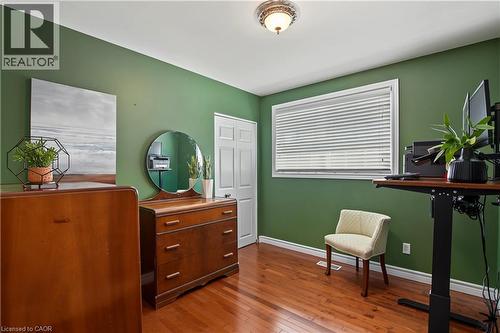 111 Macgregor Crescent, Waterloo, ON 