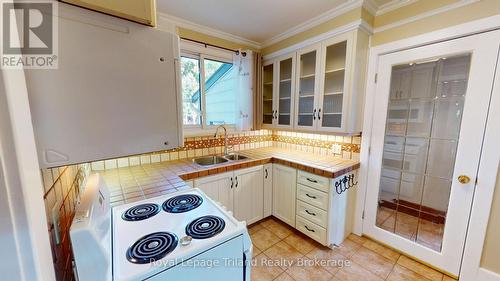 614 INGERSOLL AVENUE , Woodstock (Woodstock - North), Ontario N4S 4Y2 5
