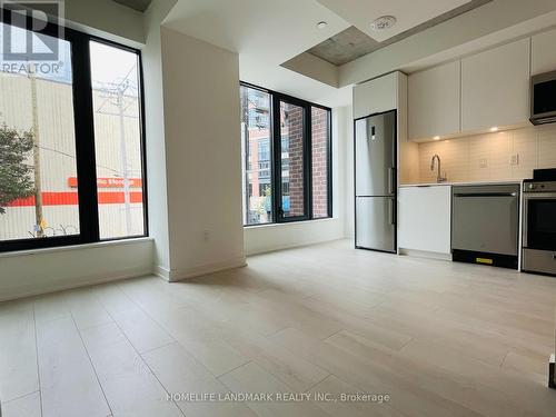 2 FLOOR - 1 VINE AVENUE , Toronto, Ontario M6P 0C8 4