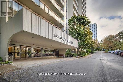 # 811 - 260 SENECA HILL DRIVE , Toronto, Ontario M2J 4S6 2