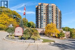 237 KING Street W Unit# 402 Cambridge, ON N3H 5L2