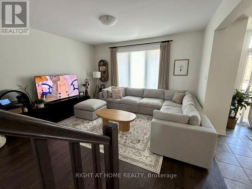 35 DOUGLAS BROWN WAY , Arnprior, Ontario K7S 0H9 4