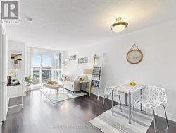 1162 - 23 COX BOULEVARD  Markham, ON L3R 7Z9