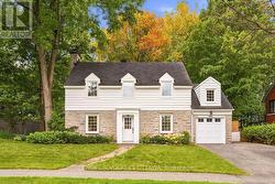 694 ISLAND PARK DRIVE Ottawa, ON K1Y 0B7